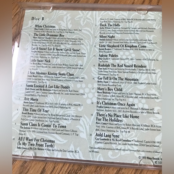 Bundle 3 for $10 Home for Christmas featuring various artists EUC - Picture 4 of 5